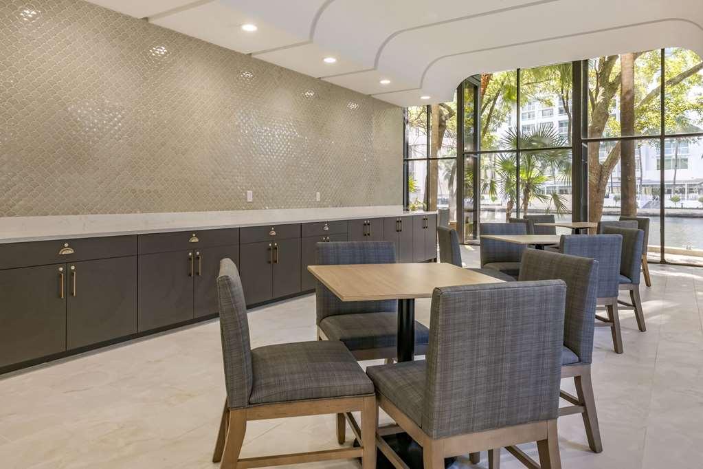 Comfort Inn & Suites Downtown Brickell-Port Of Miami Restaurante foto